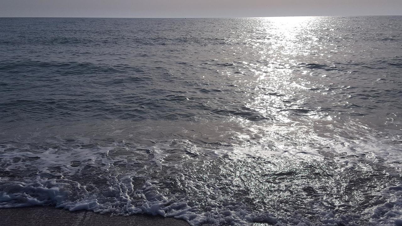 Vampire Beach Ostello Vama Veche Esterno foto